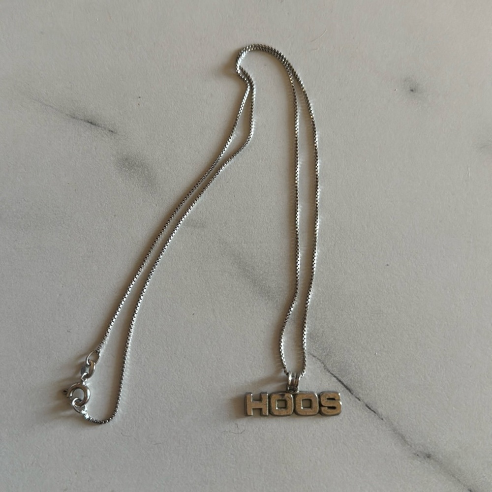 UVA “Hoos” silver necklace